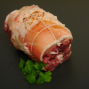 WHOLE SHOULDER OF LAMB (BONED AND ROLLED)