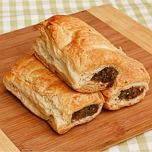 HAND MADE SAUSAGE ROLL (each)
