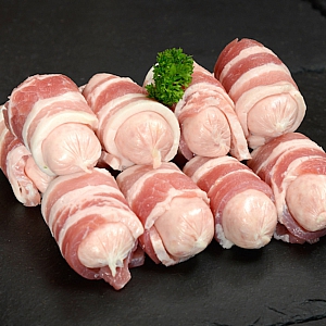 PIGS IN BLANKETS (tray of 15)